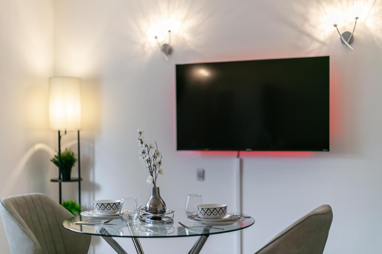 Apartment Aryas London Edgware