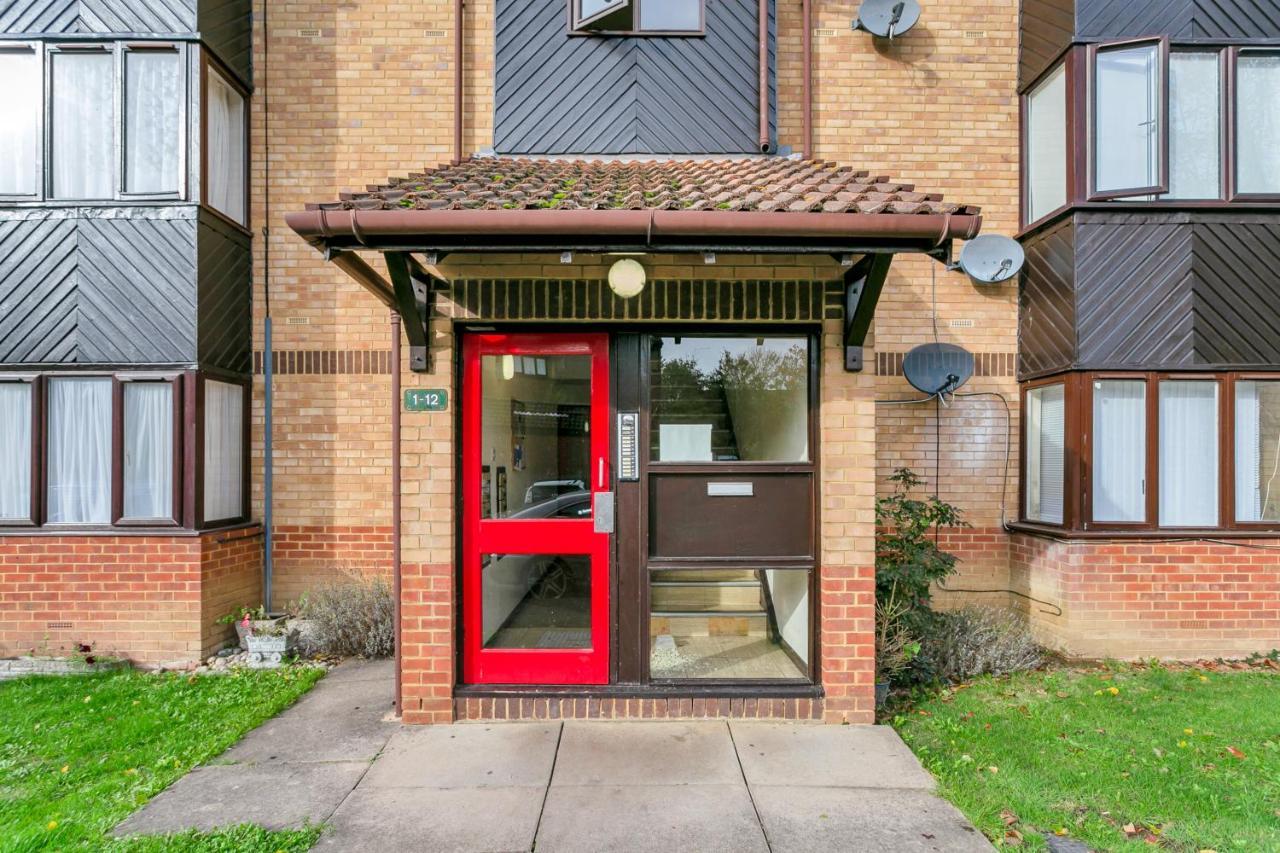 Apartment Aryas London Edgware